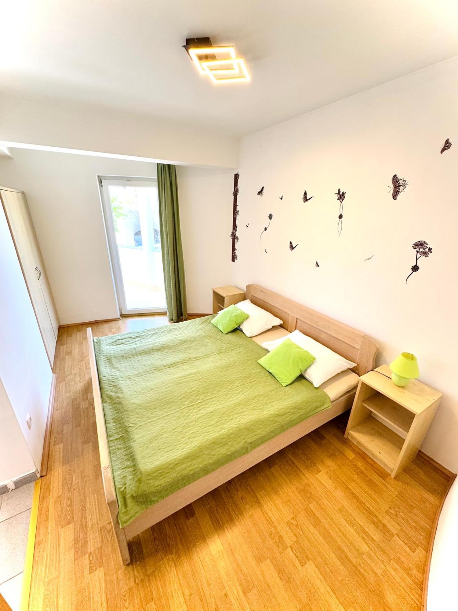 Apartments Elvira Drage Exterior photo